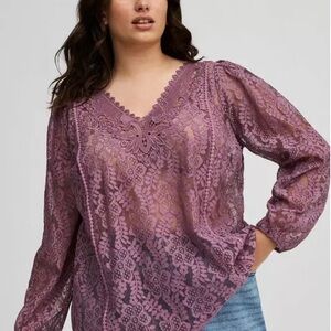 NWOT Torrid 00 (M/L) lace long sleeved blouse